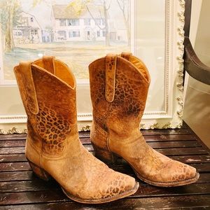 Old Gringo Leopardito Ochre ankle boots